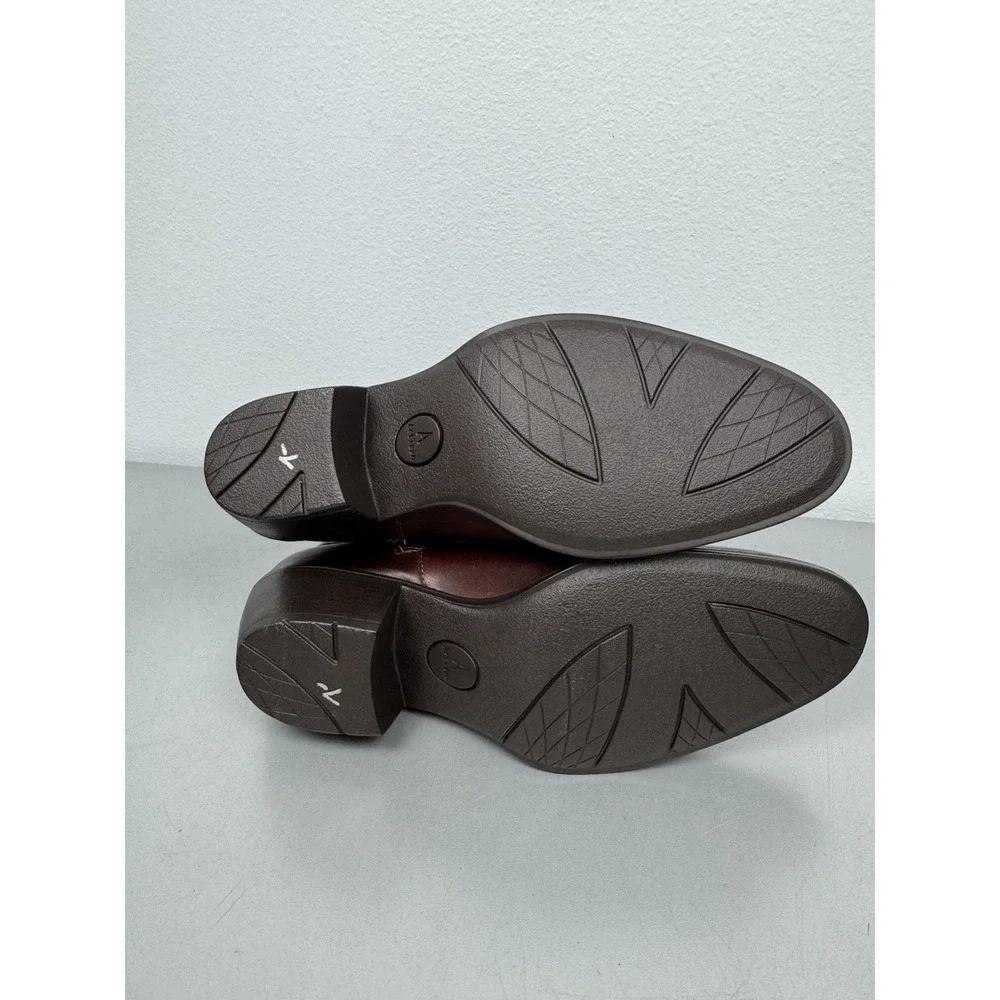 Clarks artisan maye